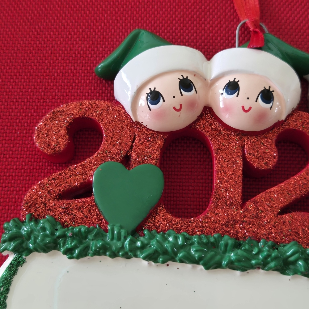 2022 Christmas Ornament • Family Of 3 🎄 - Picture 2 of 7